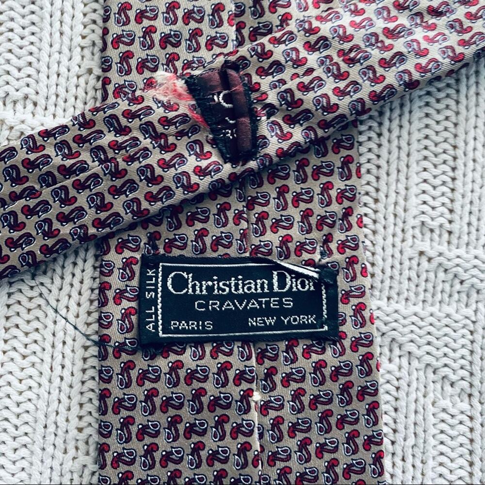 Vintage Christian Dior maroon pattern tie - Picture 3 of 6
